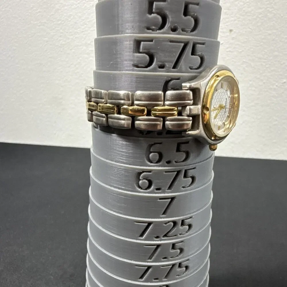 Fossil up auction